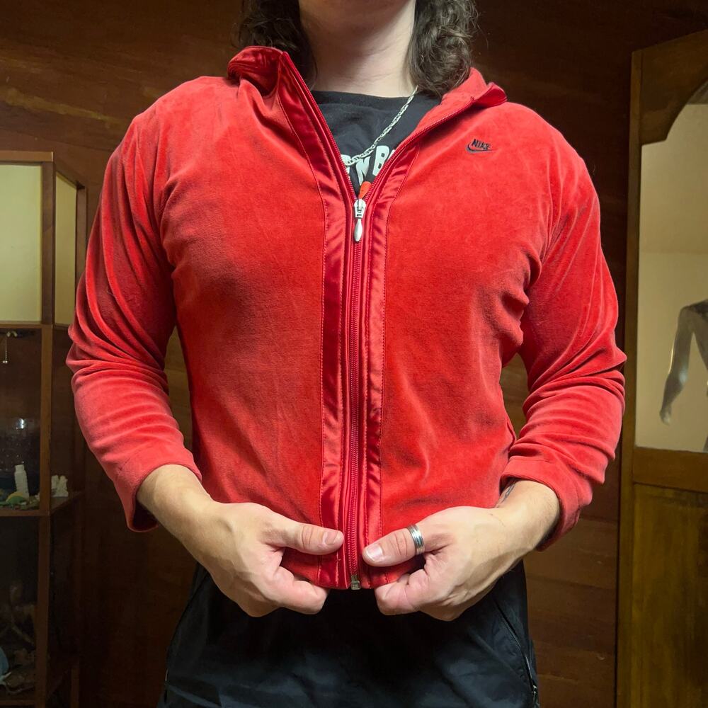 VINTAGE Y2K Nike Red Velour Running Hoodie Size L Youth Cropped Gray Tag